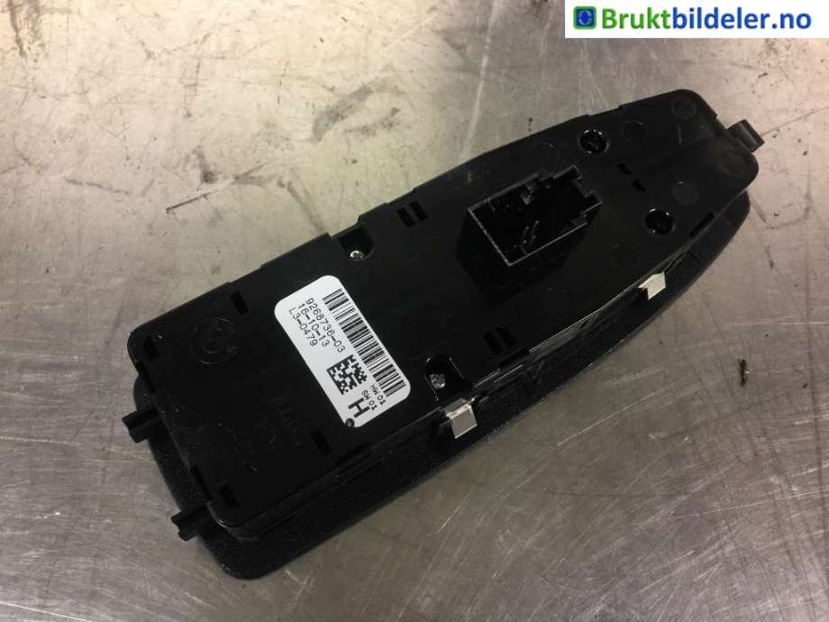 Bryter ruteheis til BMW 3-Serie 2012-2018 (F30/F31/F34) (F30/F31/F34) (BMW|61 31 9 268 736||9 268 736)