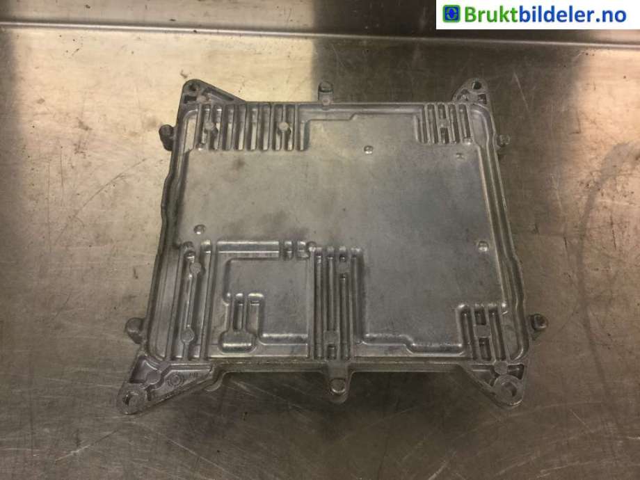 Styreenhet motor til BMW 3-Serie 2012-2018 (F30/F31/F34) (F30/F31/F34) (BMW|8 626 172|0 261 S10 153|)
