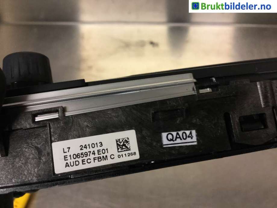 Bilstereo diverse til BMW 3-Serie 2012-2018 (F30/F31/F34) (F30/F31/F34) (BMW|61 31 6 832 880|E1065974|)