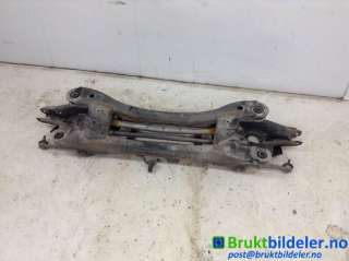 Travers bak til Toyota Auris, 2015-2019 (Type II, Fase 2)  (TOYOTA|51206-02051)