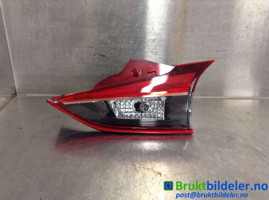Baklykt høyre indre til Mazda 6, 2013-2015 (Type III, Fase 1)  (MAZDA|GHP9-51-3F0B)
