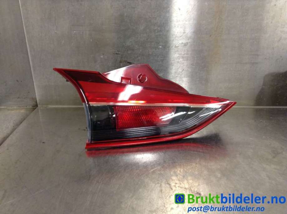 Baklykt venstre indre til Mazda 6, 2013-2015 (Type III, Fase 1)  (MAZDA|GHR2-51-3G0B)