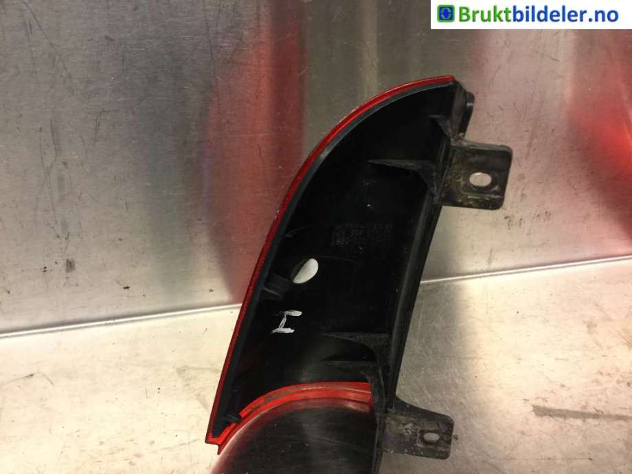 Baklykt høyre til Mercedes Vito/Viano 2010-2014 (Fase 2) (W639) (W639) (MERCEDES|A 639 820 19 64|)