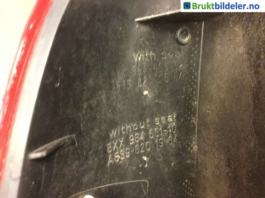 Baklykt høyre til Mercedes Vito/Viano 2010-2014 (Fase 2) (W639) (W639) (MERCEDES|A 639 820 19 64|)