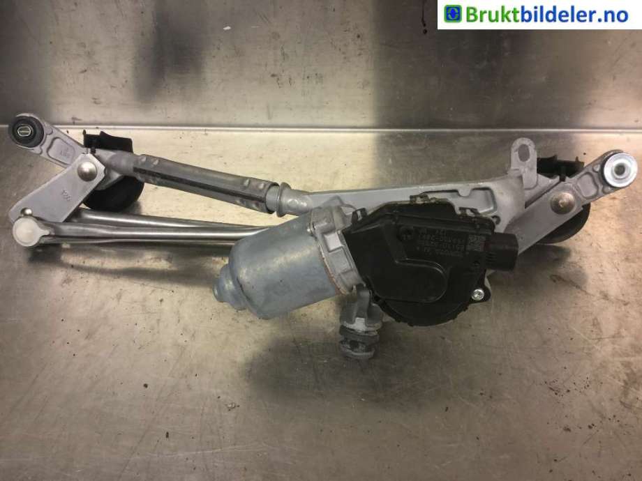 Viskermotor frontrute til Toyota Urban Cruiser 2009-2014  (TOYOTA|85110-52550|159300-2691|)