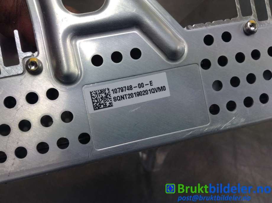 Bilstereo forsterker til Tesla Model 3 2018-2023 (Fase 1) (TESLA|1079748-00-E|)