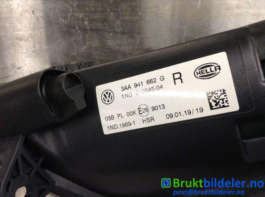 Tåkelykt høyre foran til VW Passat 2011-2015 (B7) (B7) (3AA 941 662 G|)