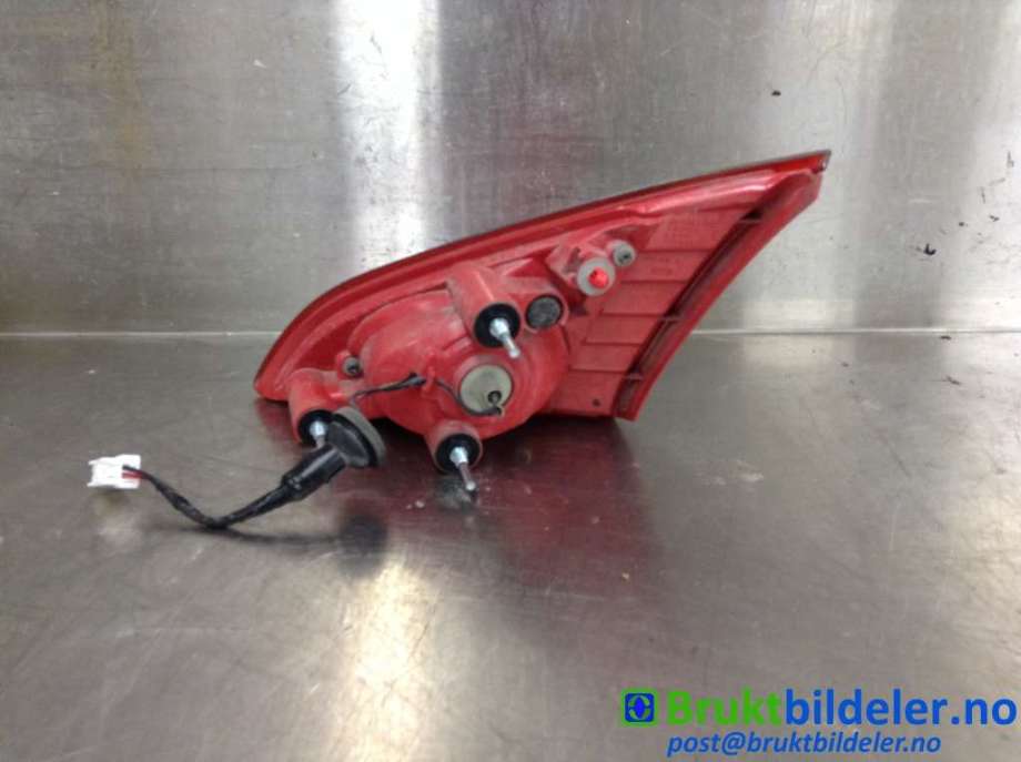 Baklykt venstre indre til Nissan Murano 2009-->> (Z51) (Z51) (NISSAN|265451AA1A|)