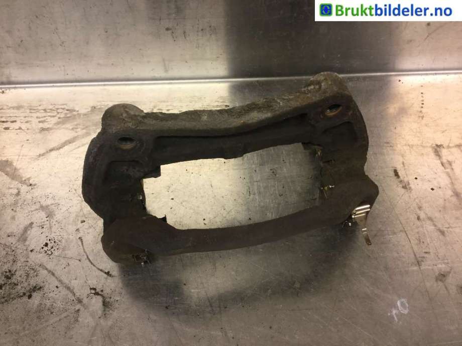 Bremsecaliper brakett til Nissan Murano 2009-->> (Z51) (Z51) (NISSAN|)
