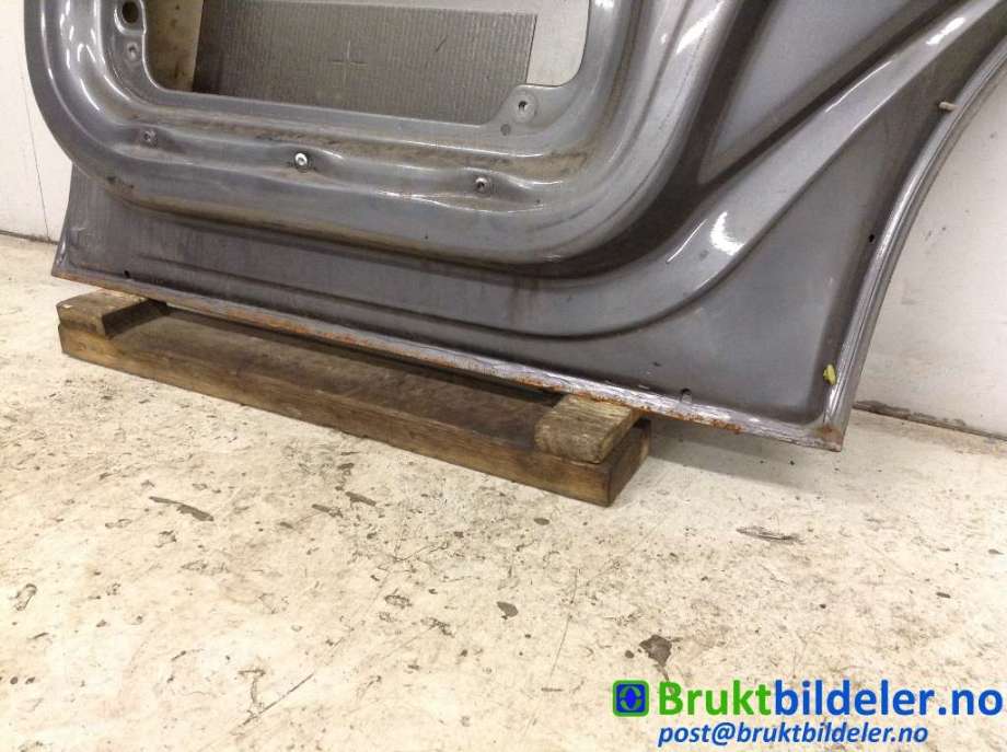 Dør venstre 2dørs til VW Transporter / Caravelle 2009-2015 (Fase 2) (T5) (T5) (VOLKSWAGEN|7E0 831 055 G|)