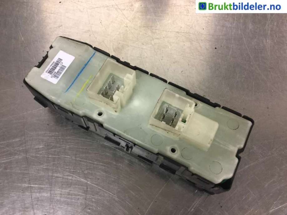 Bryter ruteheis til Jeep Compass 2012-2016 (Type I, Fase 2)  (JEEP|04602780AA|)