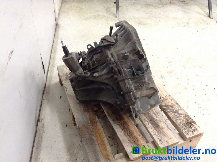 Girkasse manuell 6-trinn til Nissan Qashqai 2014-2021 (Type II)  (NISSAN|320104EA0C|TL4-137|320103418R)