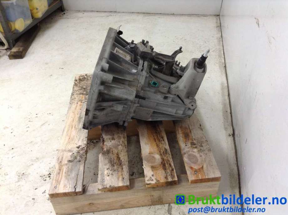 Girkasse manuell 6-trinn til Nissan Qashqai 2014-2021 (Type II)  (NISSAN|320104EA0C|TL4-137|320103418R)