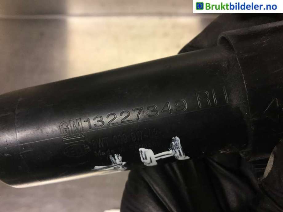 Lyktespylerdyse til Opel Insignia A 2009-2014  (OPEL|13227349|)