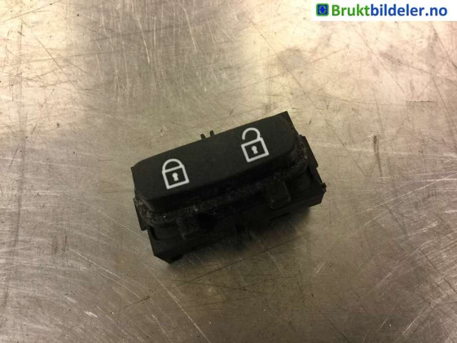 Bryter diverse til Volvo S80, 2006-2013 (Type II, Fase 1)  (VOLVO|30710476)