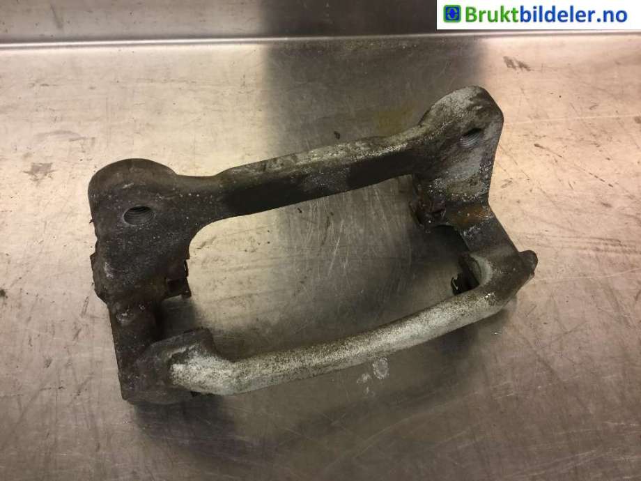 Bremsecaliper brakett til Toyota Yaris Cross (SUV) 2021-->>  (47721-09570|)