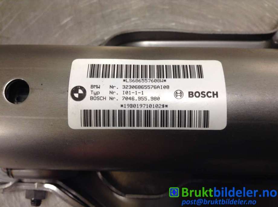 Rattaksel til BMW i3 2013-2022  (BMW|32 30 6 865 576|7 046 955 980|)