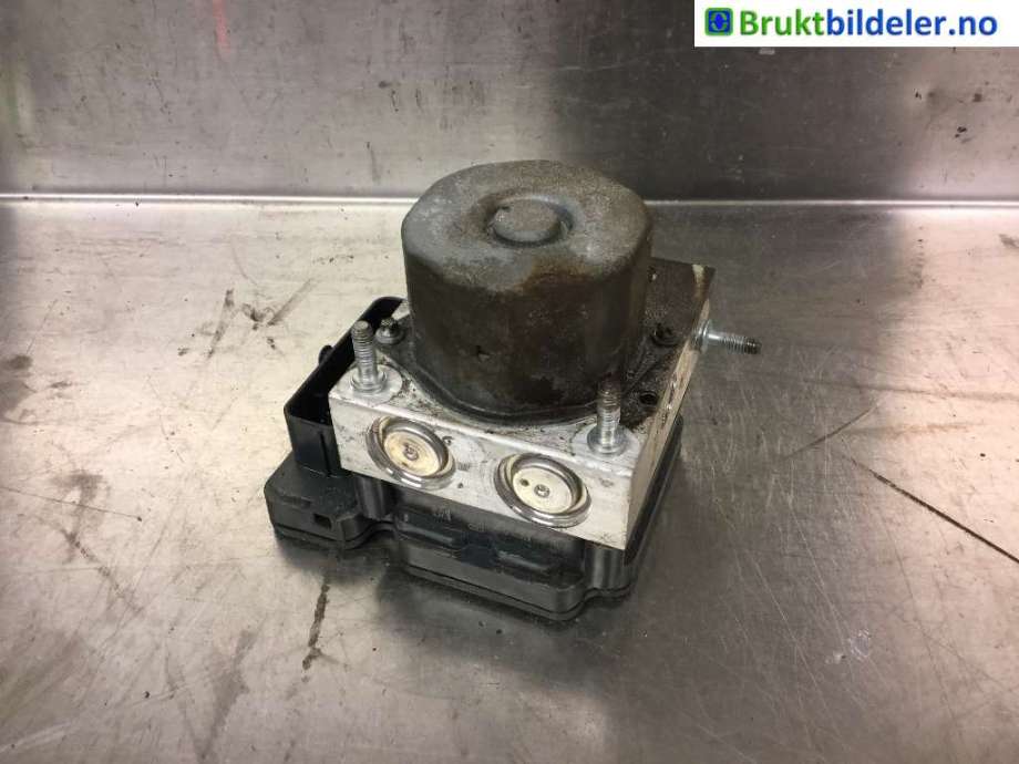 ABS sentral til Mercedes B-Klasse 2011-2018 (W246) (W246) (MERCEDES|A 008 431 75 12|)