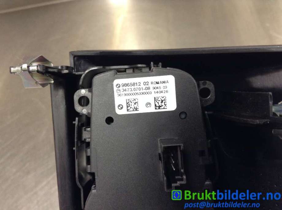 Bryter lys til BMW i3 2013-2022  (BMW|9 865 812-02|3473.0701-08|)