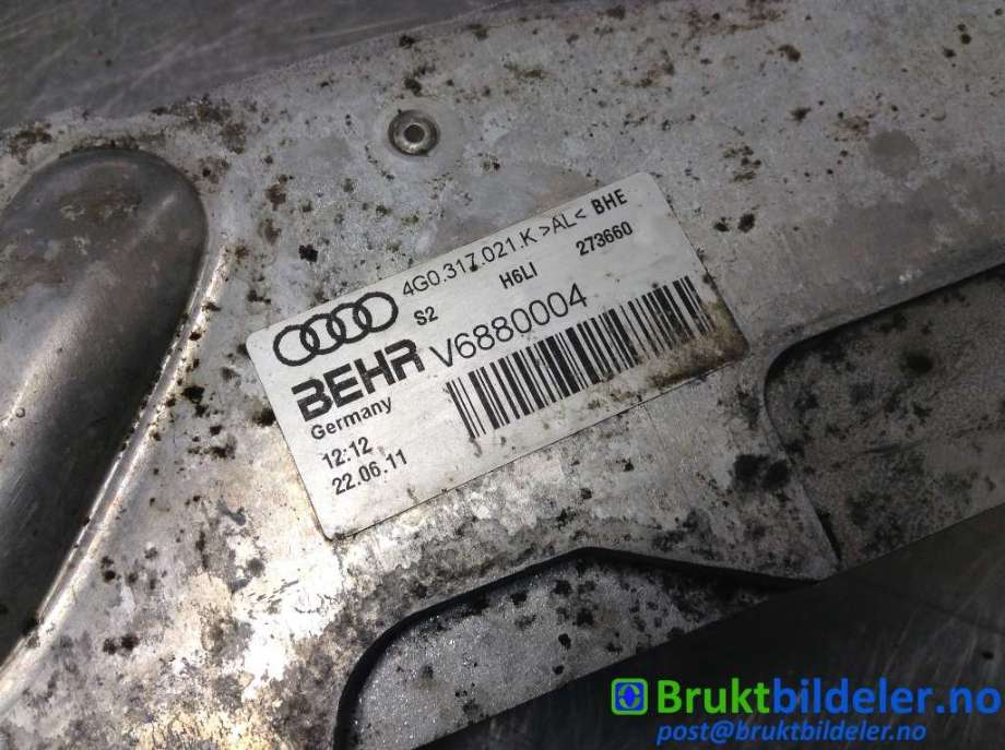 Oljekjøler til Audi A6 2011-2014 (Type IV, Fase 1) (C7) (C7) (AUDI|4G0 317 021 K|V6880004|4G0 317 021 M)