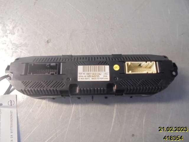 Varmeapparat betjening til Ford Focus 2008-2010 (Type II, Fase 2)  (FORD|7M5T18C612AJ|)