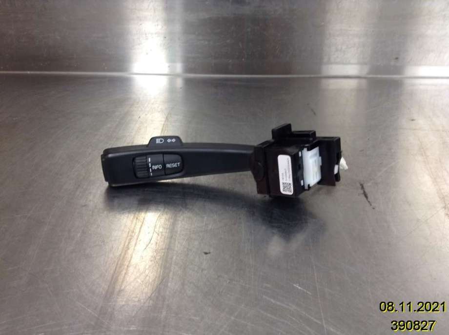 Bryter blink til Volvo XC70, 2008-2013 (Type II, Fase 1) (VOLVO|31334647)