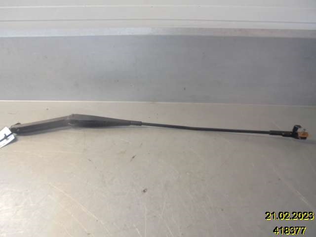 Viskerarmer frontrute til Ford Focus, 2008-2010 (Type II, Fase 2)  (FORD|4M51 17526 CE)