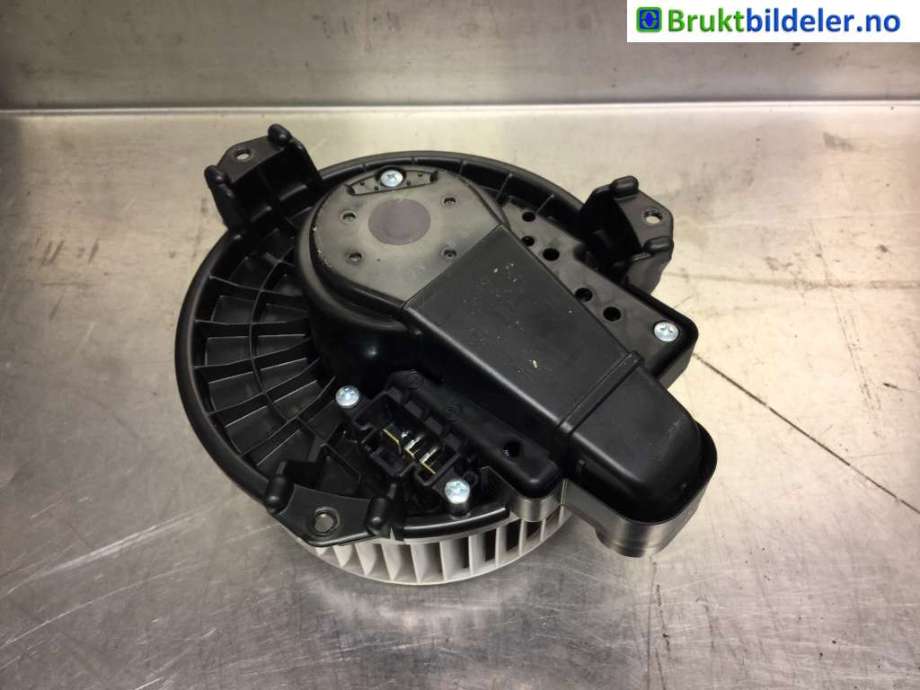 Varmeapparat motor til Toyota RAV4 2016-2019 (Type IV, Fase 2)  (TOYOTA||272700-8105)