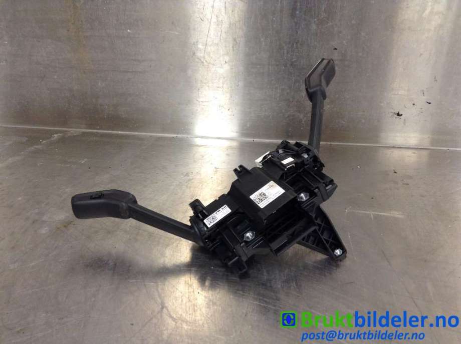 Bryter combi til VW Passat 2015-2019 (Fase 1) (B8) (B8) (VOLKSWAGEN|5Q1 953 521 AC||5Q1 953 502 BA)