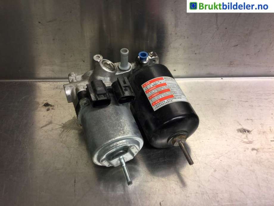 ABS sentral til Toyota RAV4, 2016-2019 (Type IV, Fase 2)  (TOYOTA|47070-47050)