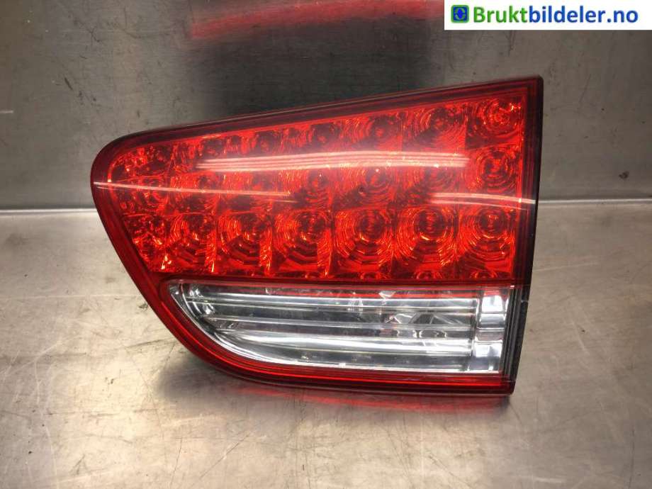 Baklykt høyre indre til Citroën C-Crosser, 2007-2012  (CITROEN|6351 EJ)