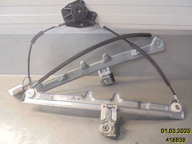 Ruteheis til Mitsubishi Colt 2004-2008 (Type VII, Fase 1)  (MITSUBISHI|5713A133|)