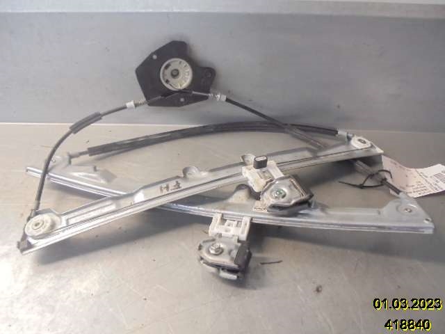 Ruteheis til Mitsubishi Colt, 2004-2008 (Type VII, Fase 1)  (MITSUBISHI|5713A134)