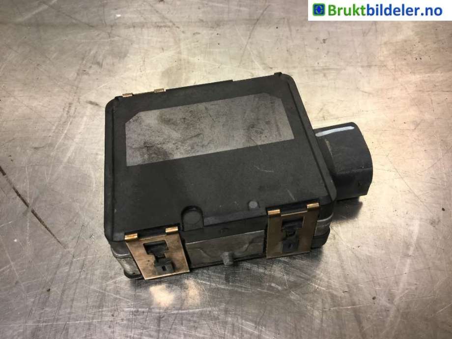 Sensor radar til VW Passat 2015-2019 (Fase 1) (B8) (B8) (VOLKSWAGEN|3Q0 907 550 B|0 203 302 341|)