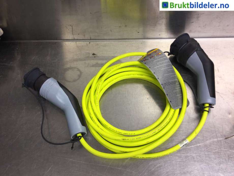 Batterilader (OBC - On Board Charger) til VW Passat, 2015-2019 (Fase 1) (B8) (B8) (VOLKSWAGEN|12E 971 675 AB)