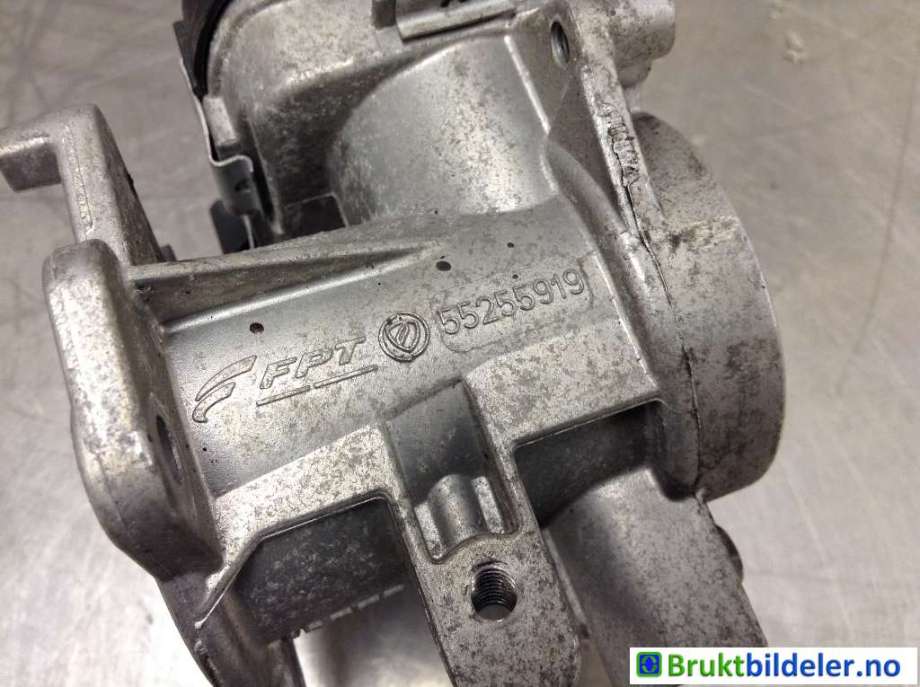 Spjeldhus til Opel Combo D 2012-2018  (OPEL|55255919|)
