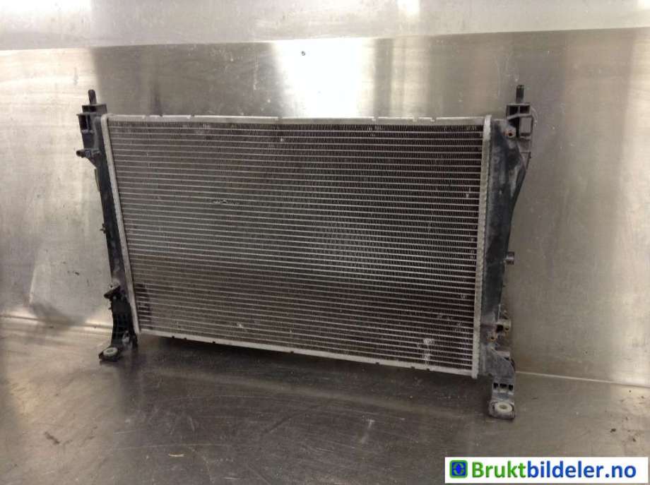Radiator (manuell gir) til Opel Combo D, 2012-2018  (OPEL|8E4260000)