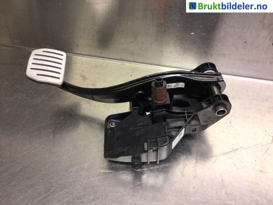Pedal gass/brems/clutch til Tesla Model 3 2018-2023 (Fase 1)  (TESLA||1013821|1044691-01-C)