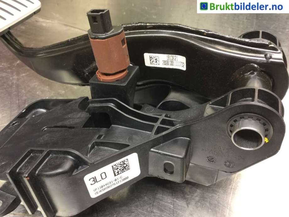 Pedal gass/brems/clutch til Tesla Model 3 2018-2023 (Fase 1)  (TESLA||1013821|1044691-01-C)