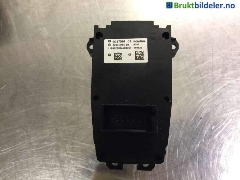 Bryter elektrisk håndbrekk/parkbrems til BMW 5-Serie 2010-2017 (F10/F11) (F10/F11) (BMW|9217594|3214.3701-00|)