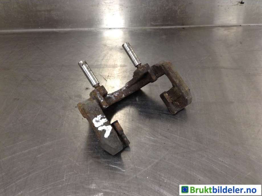 Bremsecaliper brakett til BMW X5, 2007-2013 (E70) (E70) (BMW|34 21 6 776 936)