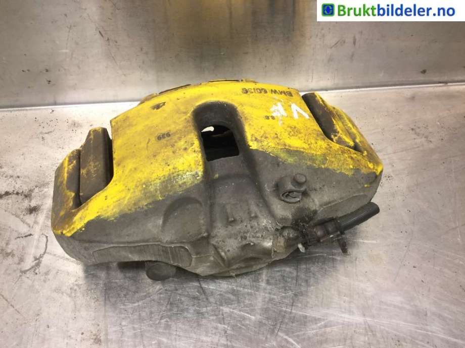 Bremsecaliper venstre foran til BMW 5-Serie 2010-2017 (F10/F11) (F10/F11) (BMW|34 11 6 786 817|)