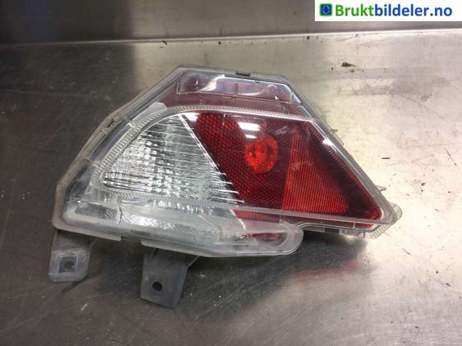 Baklykt fra støtfanger til Toyota RAV4, 2016-2019 (Type IV, Fase 2)  (TOYOTA|8149042060)
