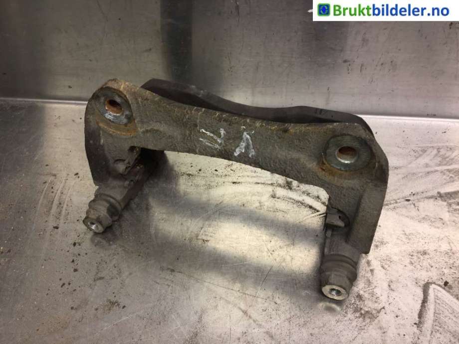 Bremsecaliper brakett til Toyota RAV4, 2016-2019 (Type IV, Fase 2)  (TOYOTA|47722 48140)