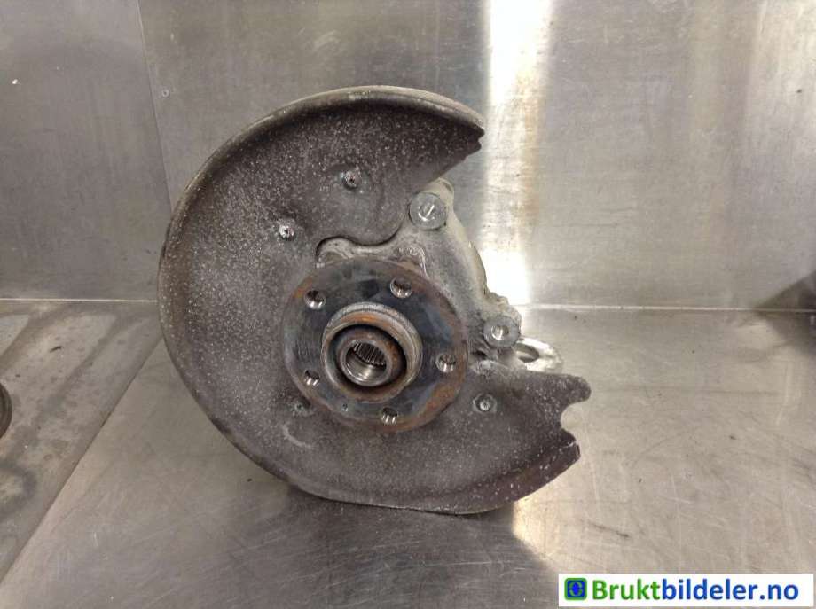 Hjulspindel høyre bak til Audi A4, 2007-2014 (Type IV) (B8) (B8) (AUDI|8K0 505 432 AH)