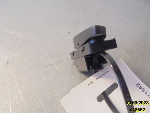 Bryter diverse til VW Jetta 2011-->> (VOLKSWAGEN|5C6 962 125|)
