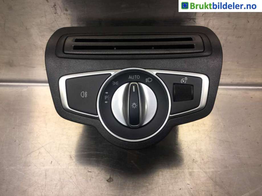 Bryter lys til Mercedes GLC, 2015-2022 (X253) (X253) (MERCEDES|A 205 905 18 10)
