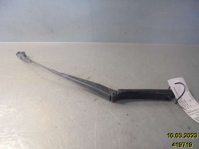 Viskerarmer frontrute til VW Jetta, 2011-->>  (VOLKSWAGEN|57C 955 409)