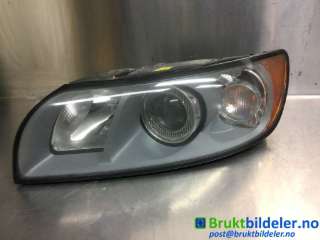 Frontlykt venstre halogen til Volvo V50,   (VOLVO|30698885|0 301 198 203)