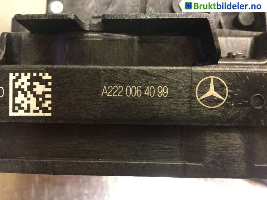 Låsekasse høyre bak til Mercedes GLC 2015-2022 (X253) (X253) (MERCEDES|A 222 006 40 99|)